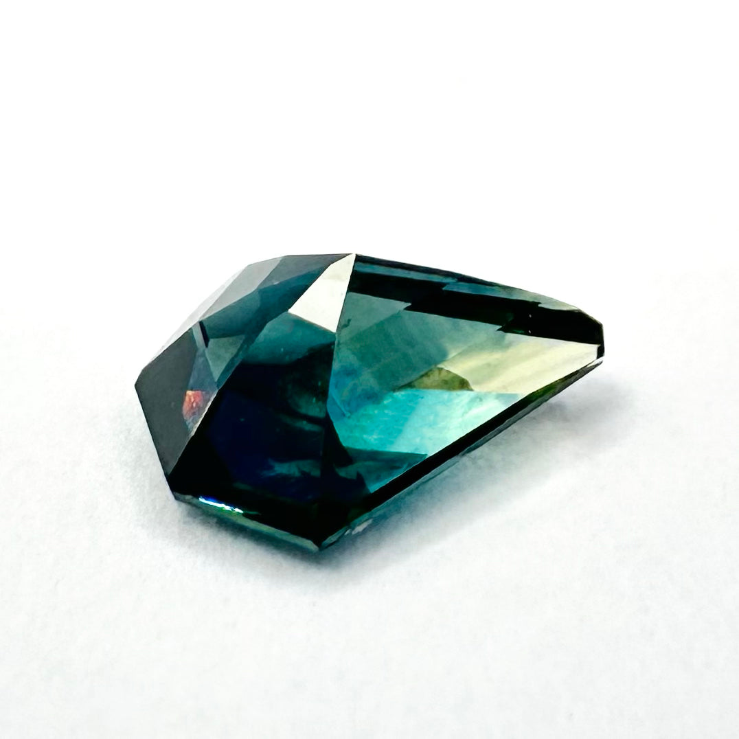 0.95cts 7.5x6 Fancy Cut Kite Teal Sapphire