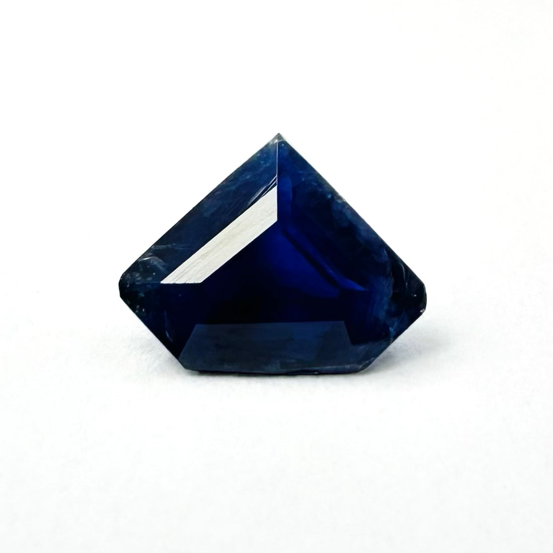 1.06cts 8.3x6.5mm Fancy Cut Kite-Shield Blue Sapphire