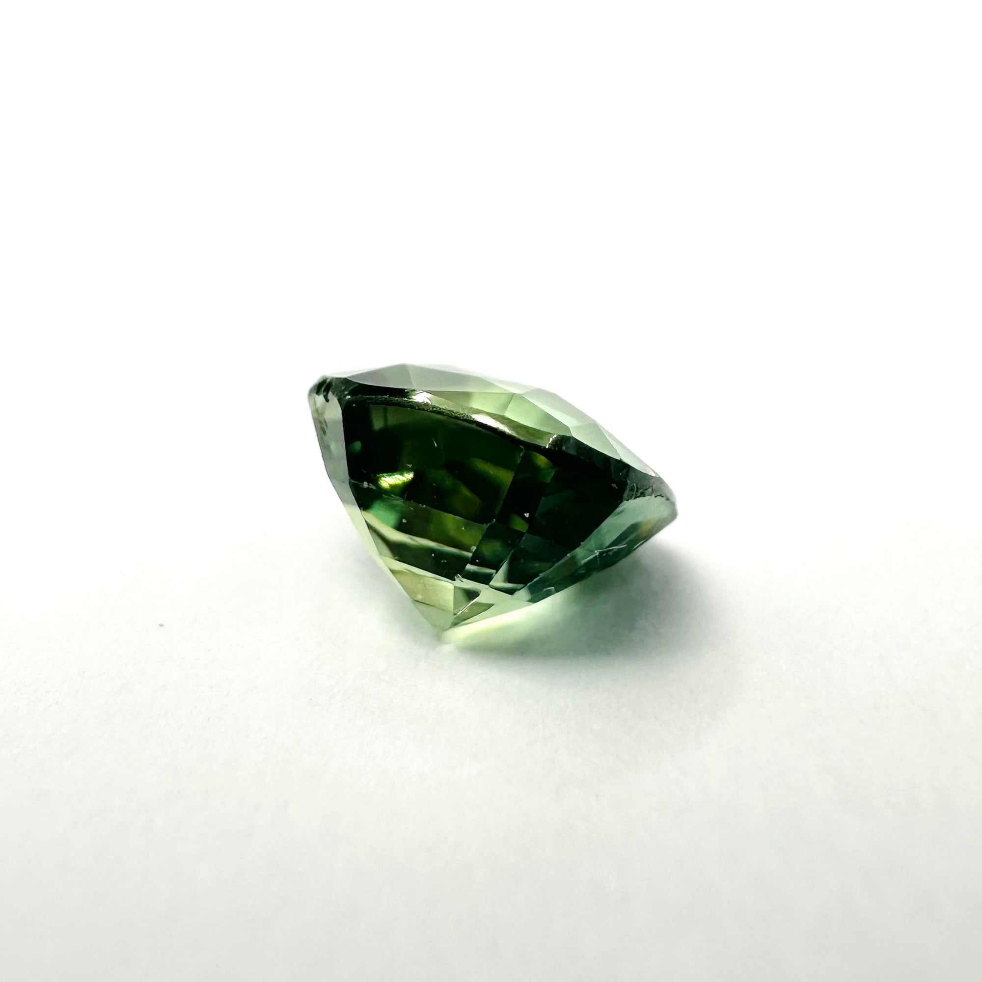 1.05cts 5.7x5.5mm Cushion Shaped Green Sapphire
