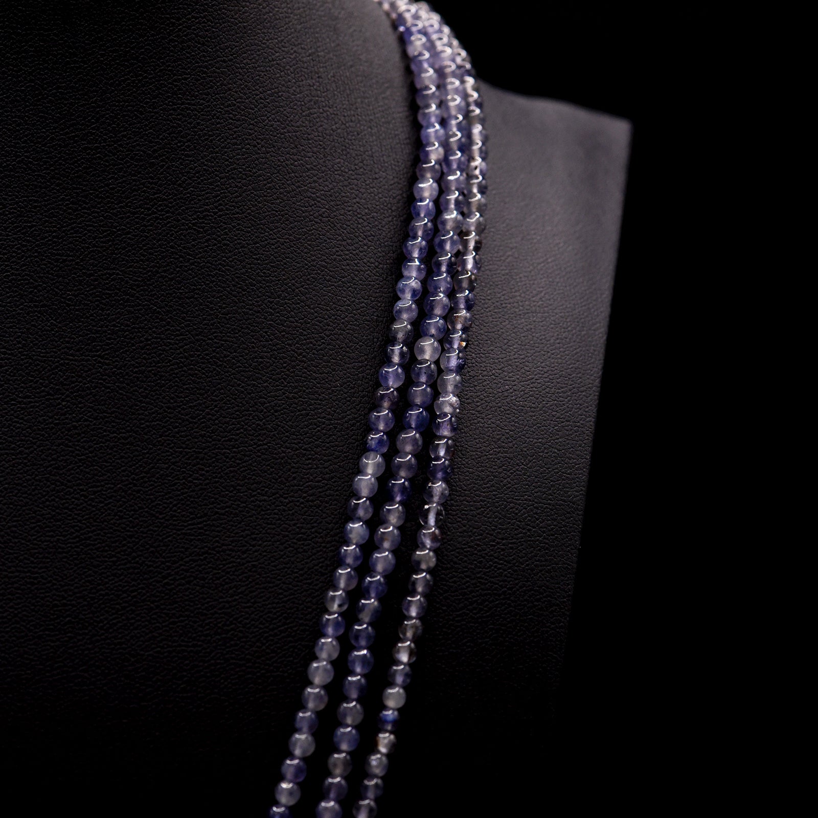 4mm Round Purple Iolite Bead Strings