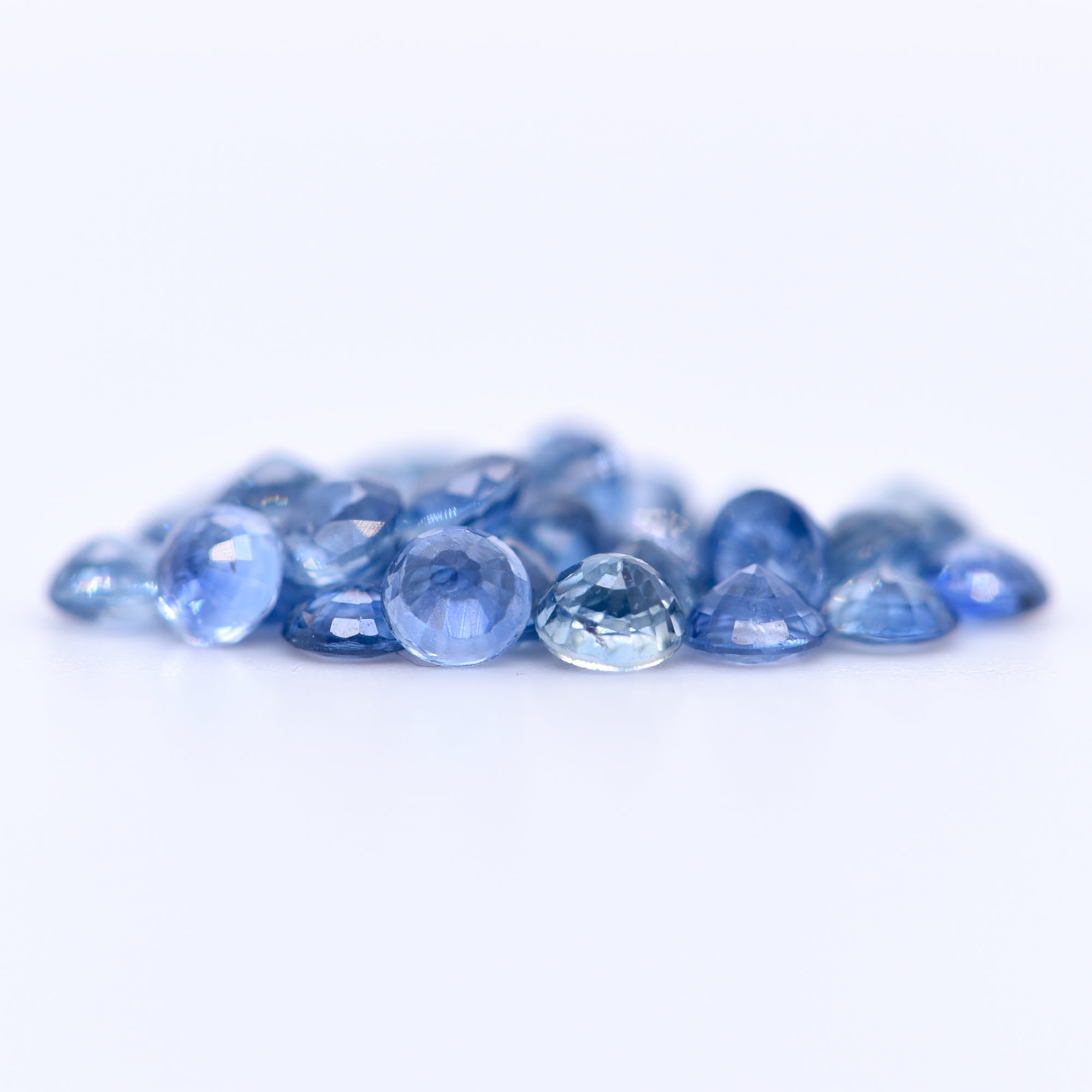 3mm Round Faceted Blue Sapphires