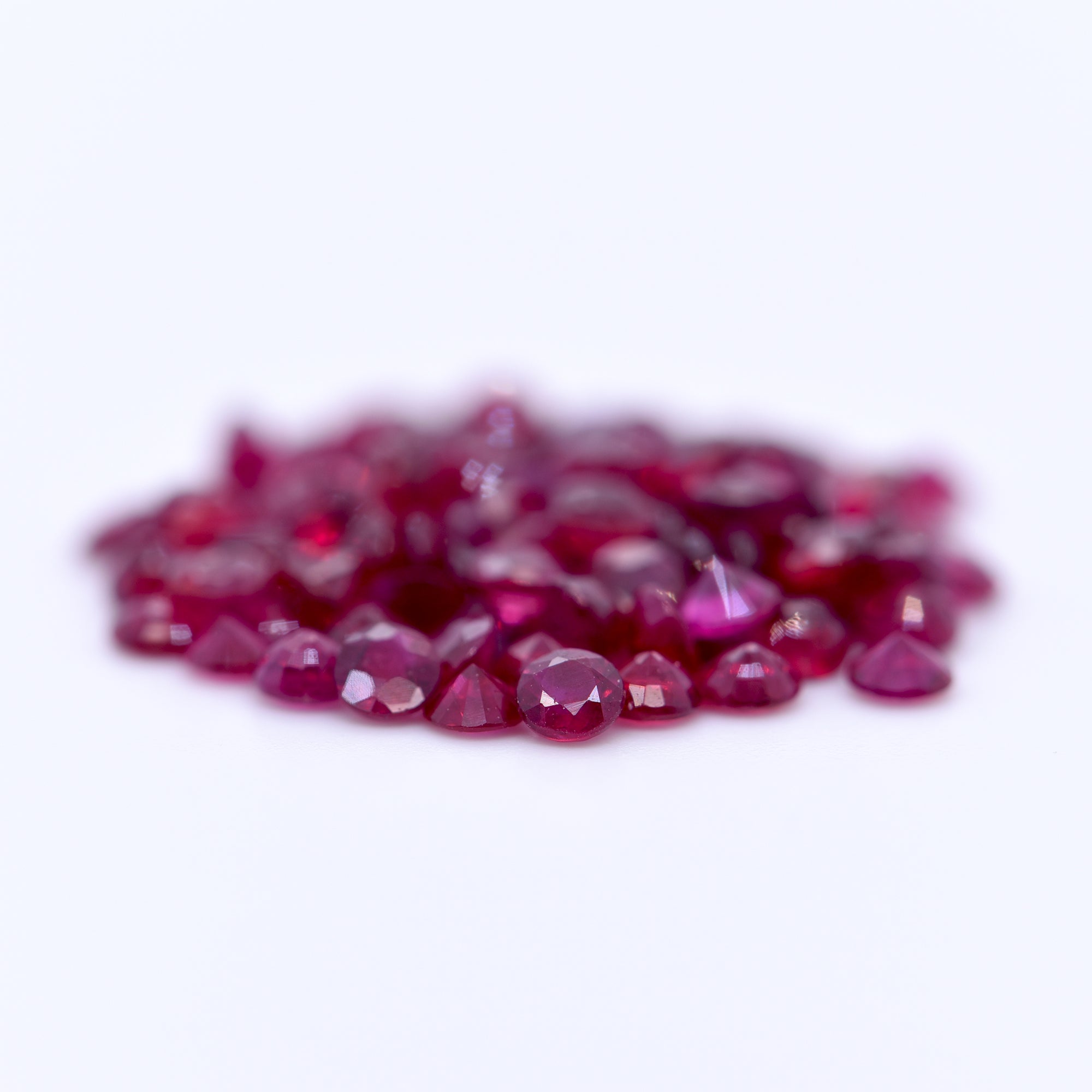 2.75mm Round Faceted Red Rubies