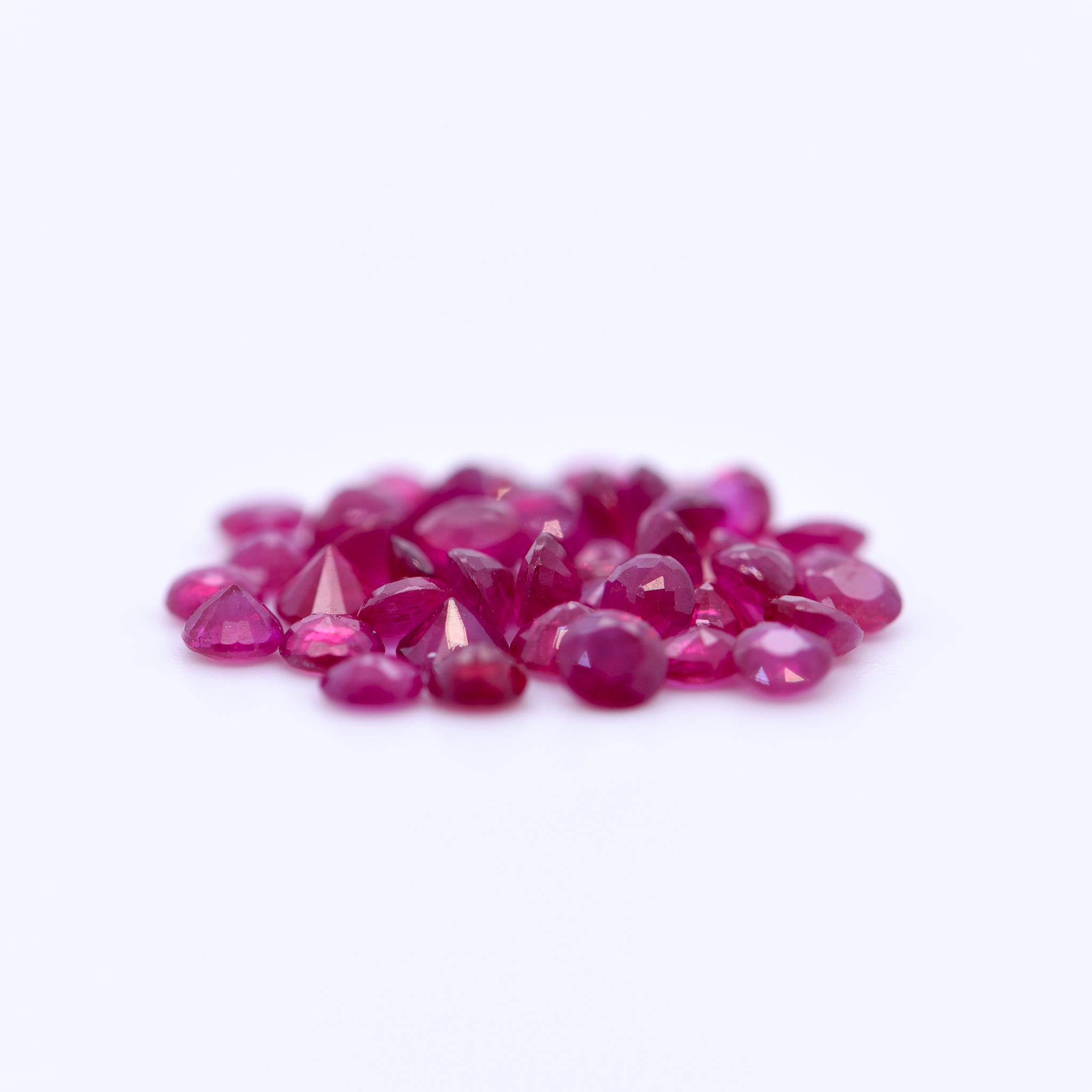 2.75mm Round Faceted Red Rubies