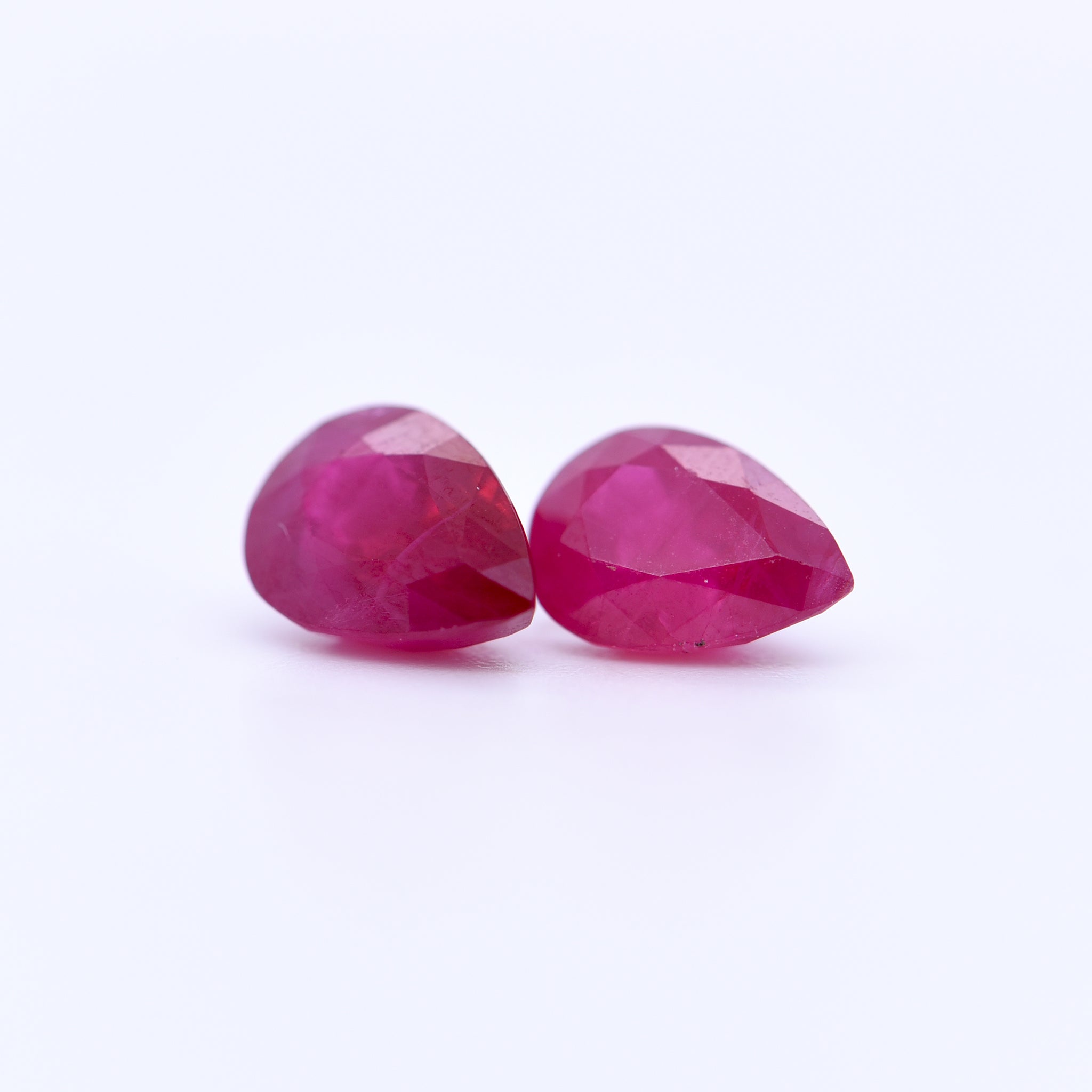 7X5 Pear Faceted Red Rubies