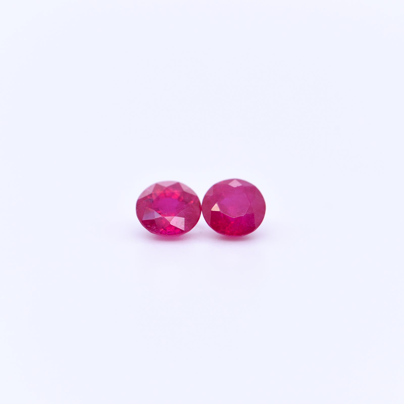 4.5mm Round Faceted Red Rubies