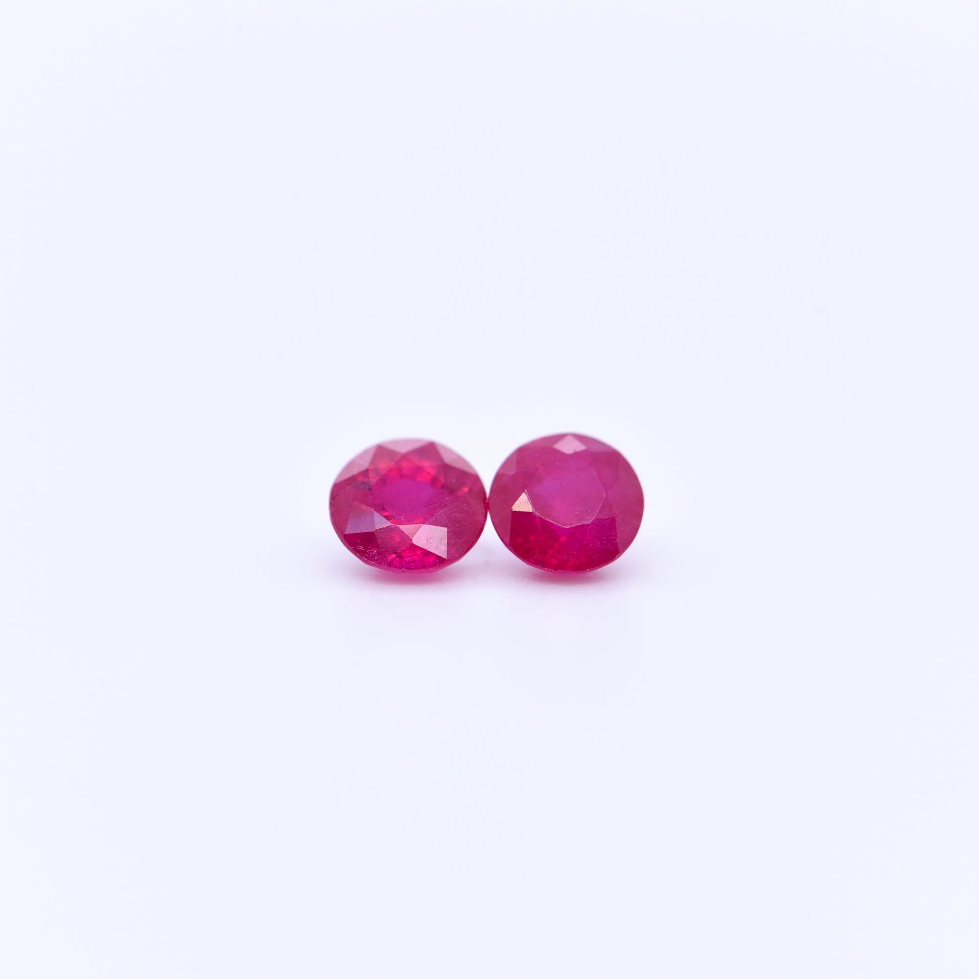 4.5mm Round Faceted Red Rubies