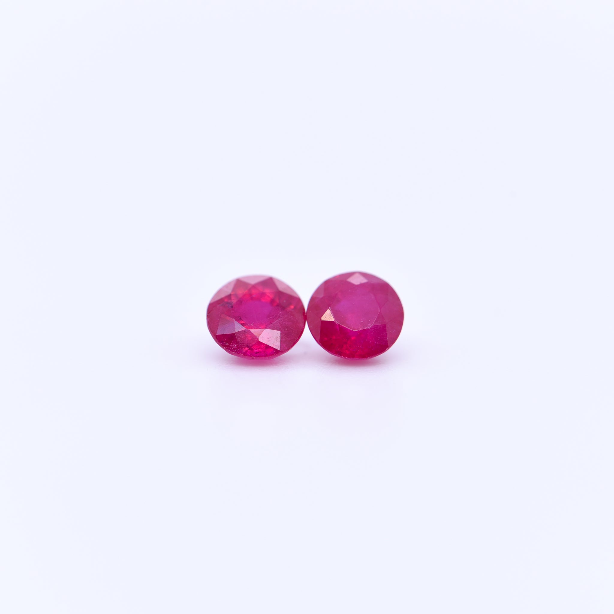 4.5mm Round Faceted Red Rubies