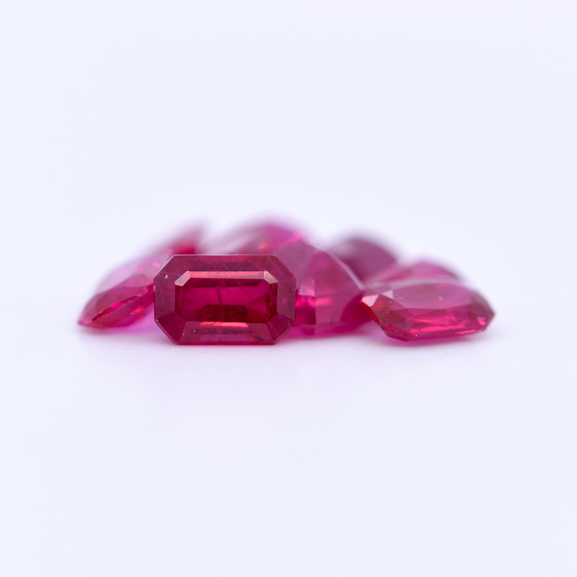 6X4 Octagon Red Rubies