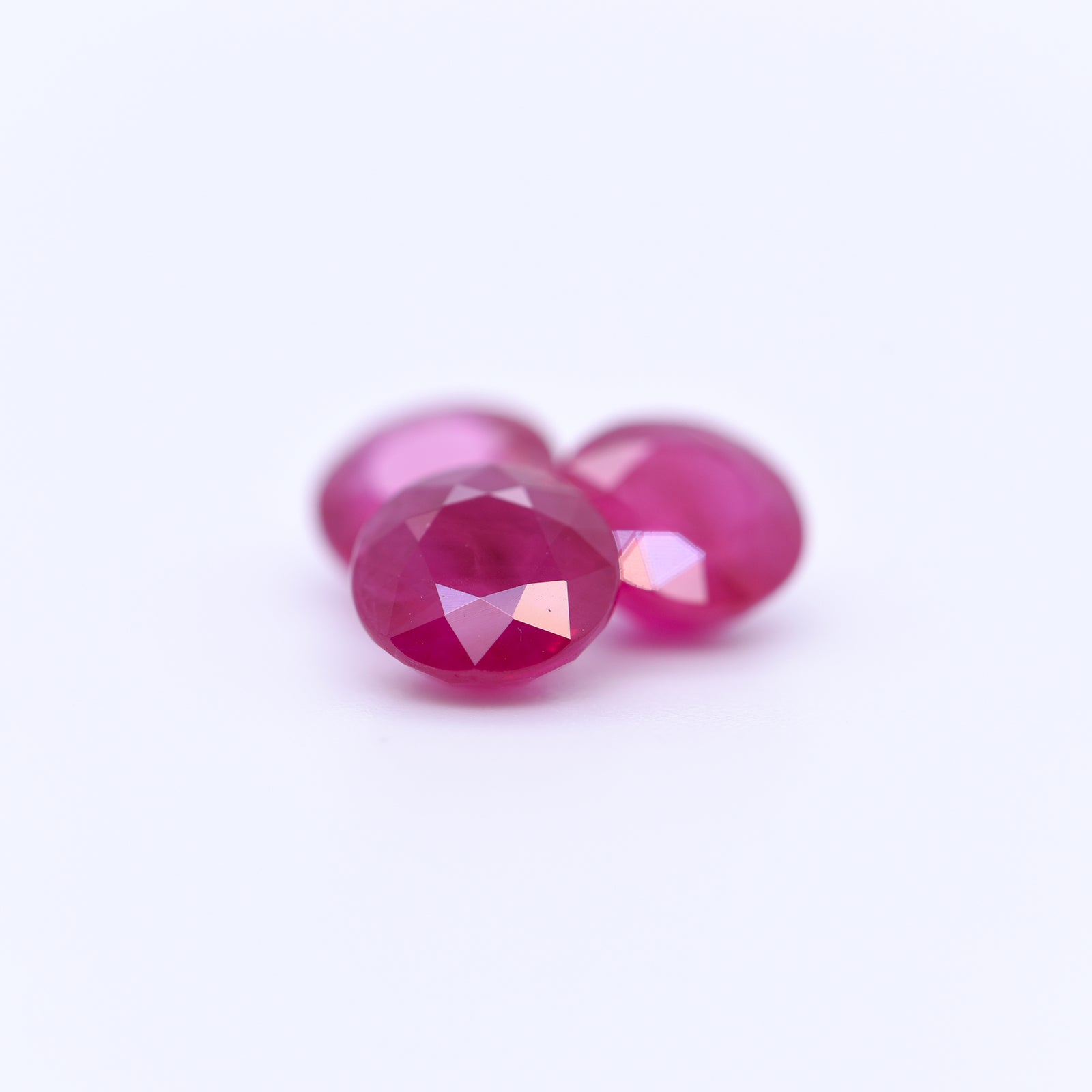 6.5mm Round Faceted Red Rubies