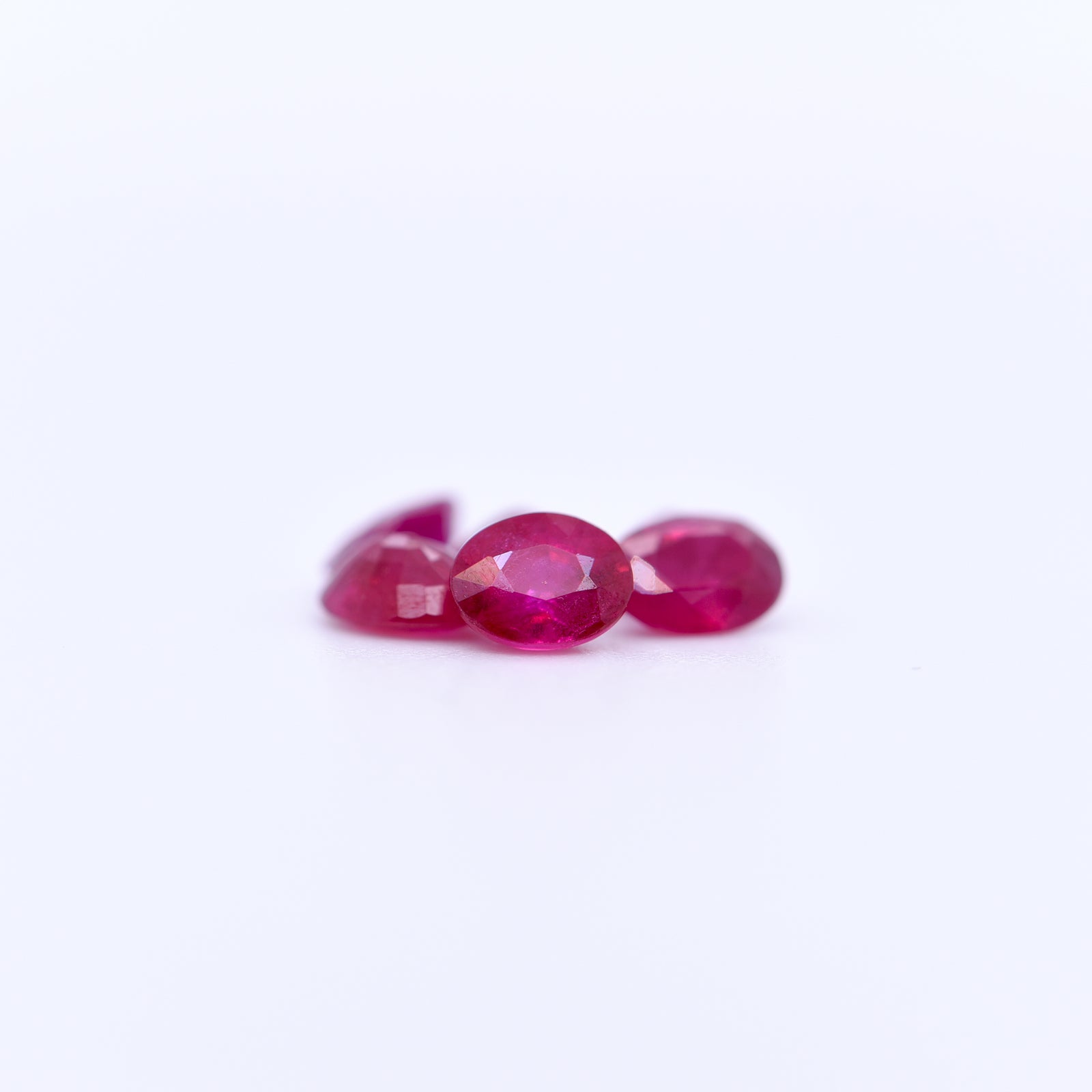 4.4X3.5 Oval Faceted Red Rubies