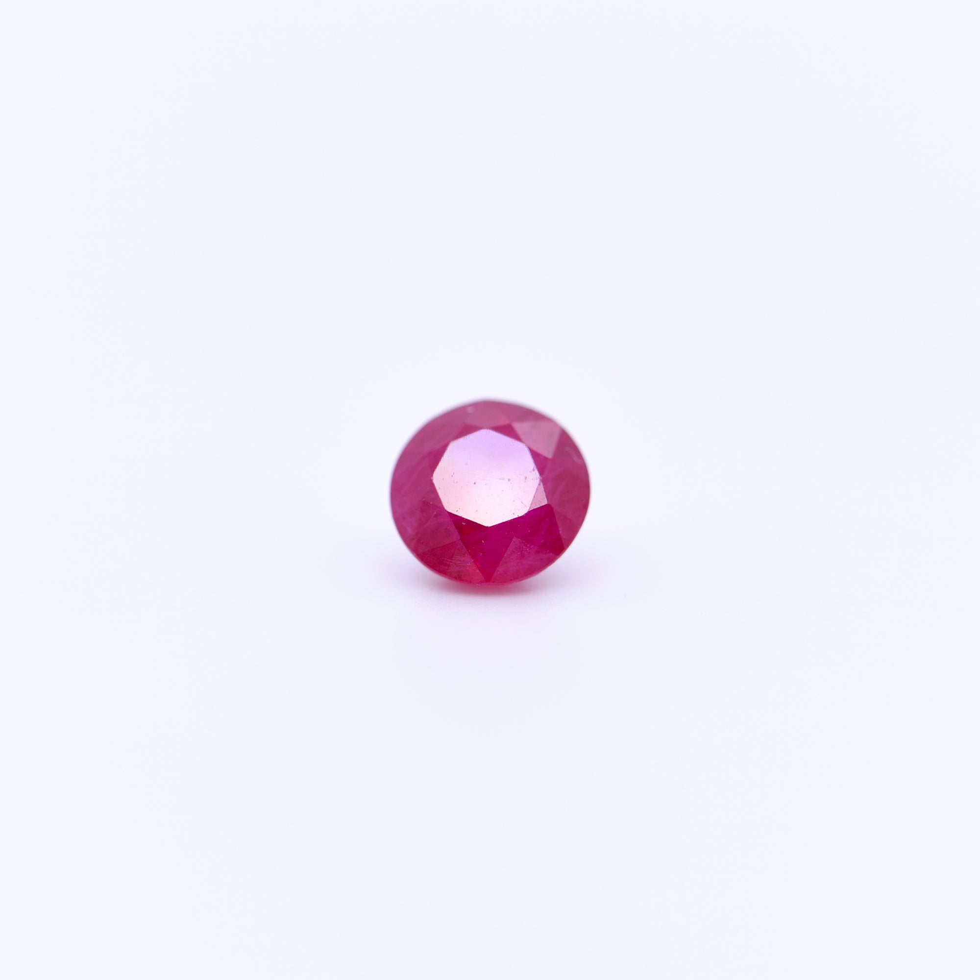 5.5mm Round Faceted Red Rubies