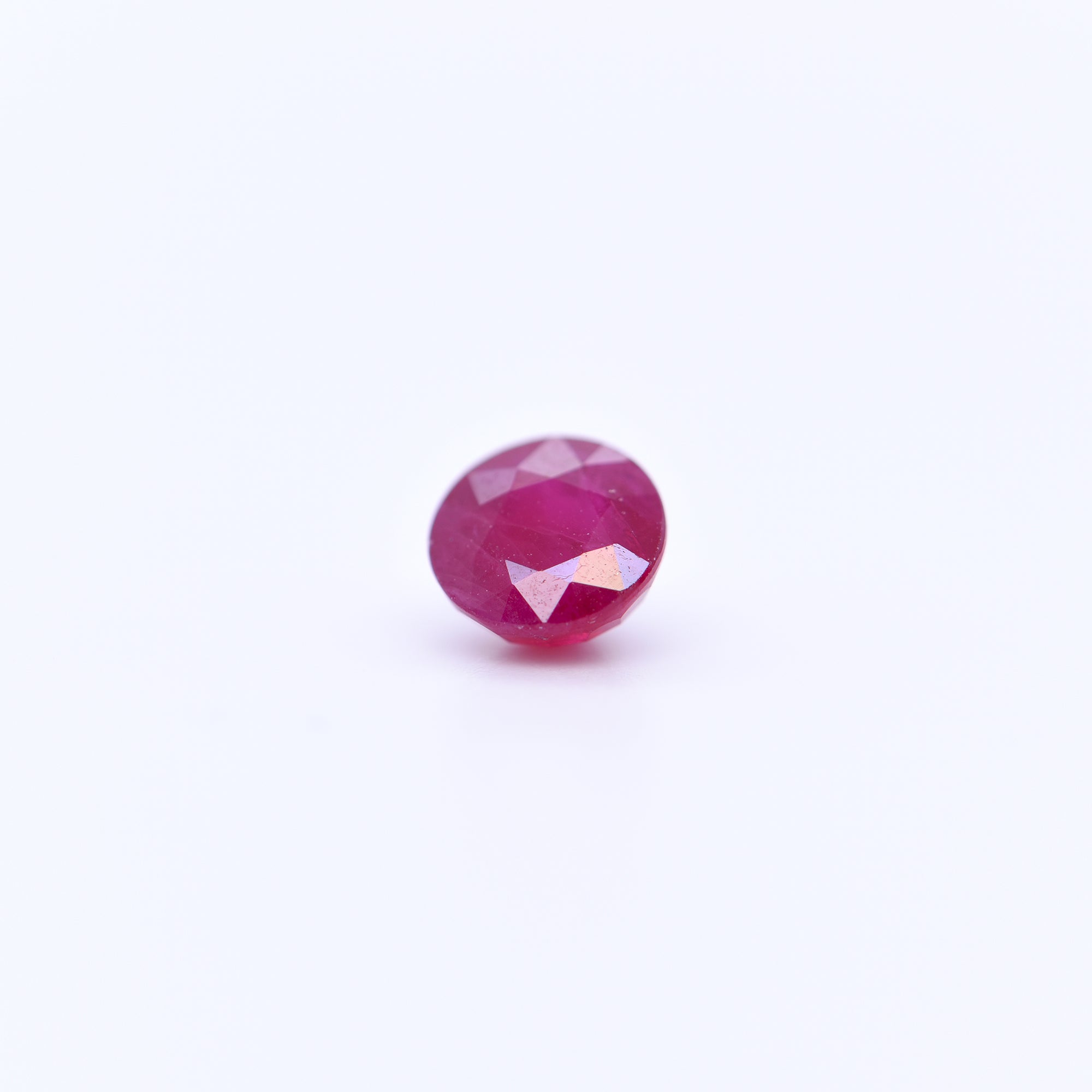 5.5mm Round Faceted Red Rubies