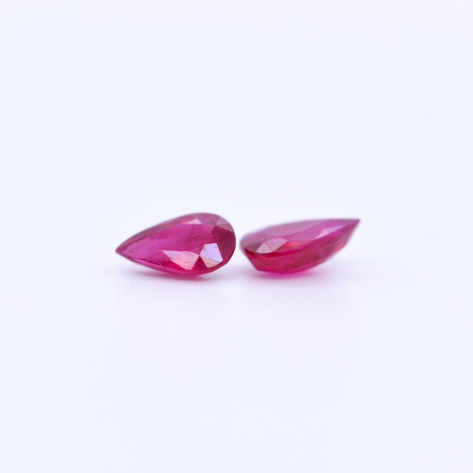 6X4 Pear Faceted Red Rubies