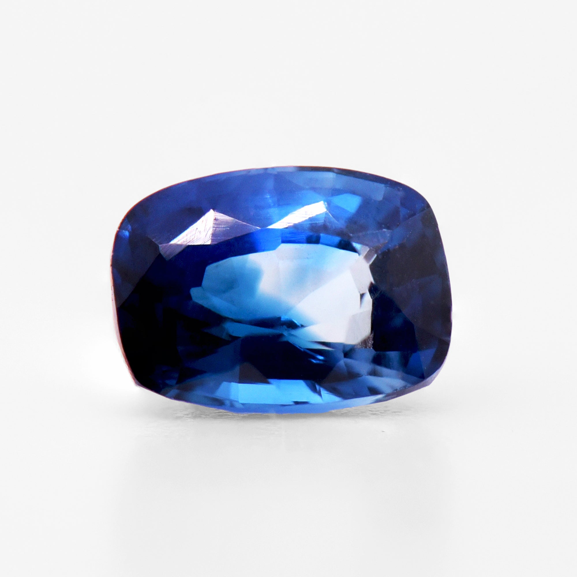 0.92cts 6x4.5mm Cushion Cut Faceted Blue Sapphire