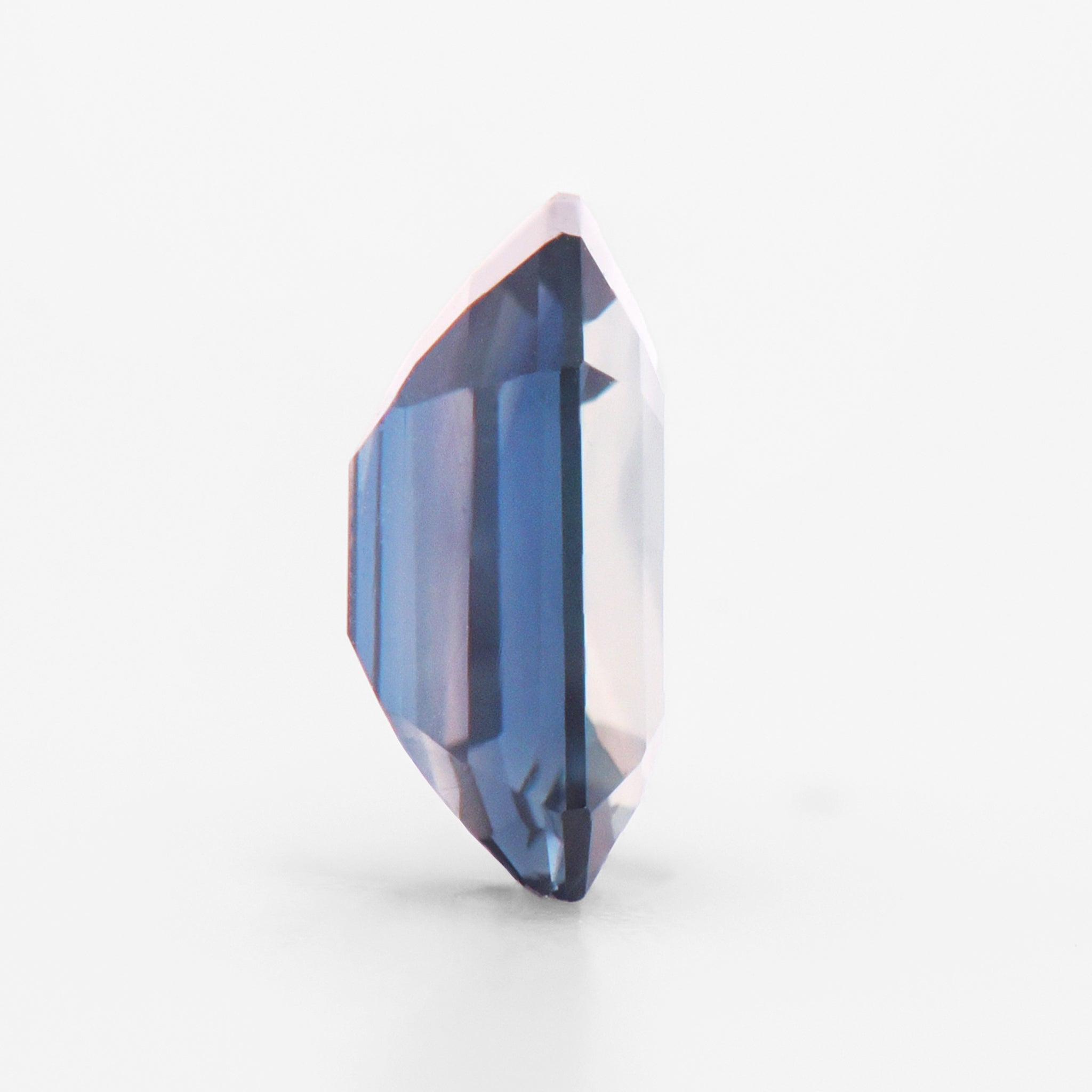 0.86cts 6.3x4.7mm Octagon Faceted Bi-Colour Sapphire
