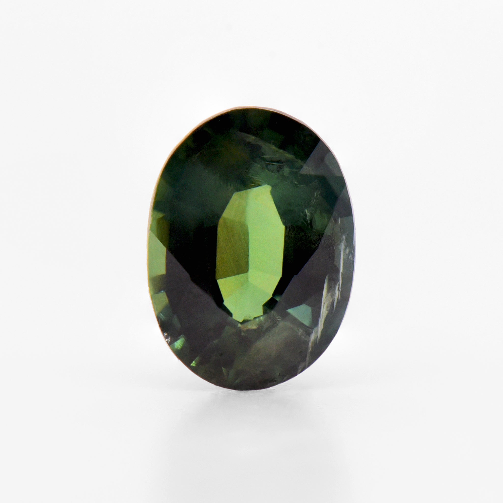 1.04cts 7.2x5.3mm Oval Faceted Green Sapphire