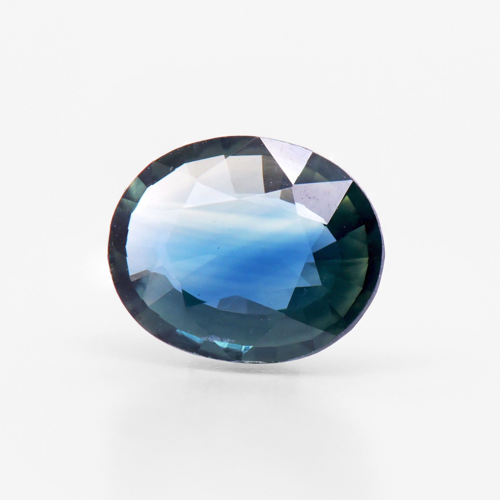 1.18cts 8.1x6.4mm Oval Faceted Bi-Colour Blue Sapphire