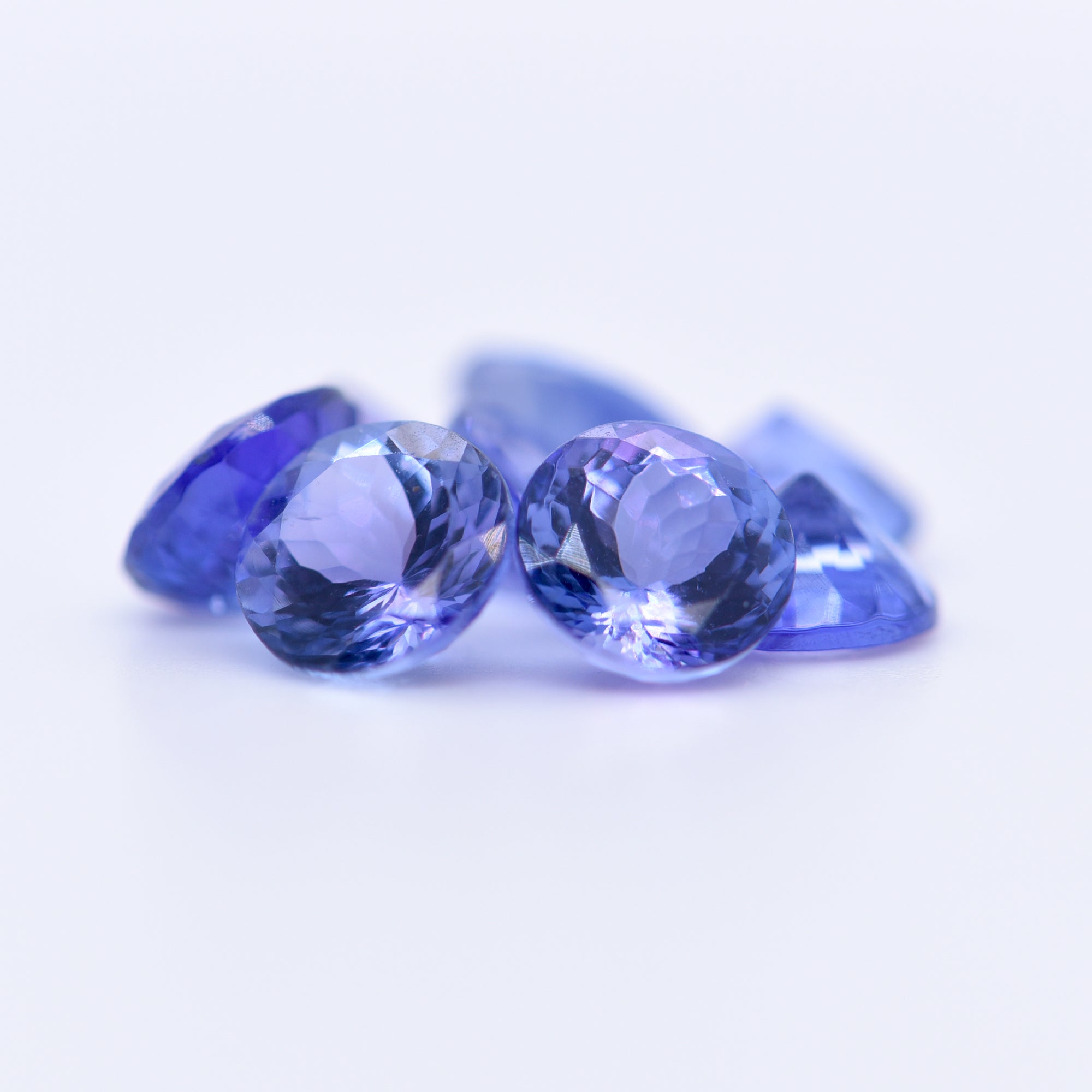 5.75mm Round Faceted Purple Tanzanite