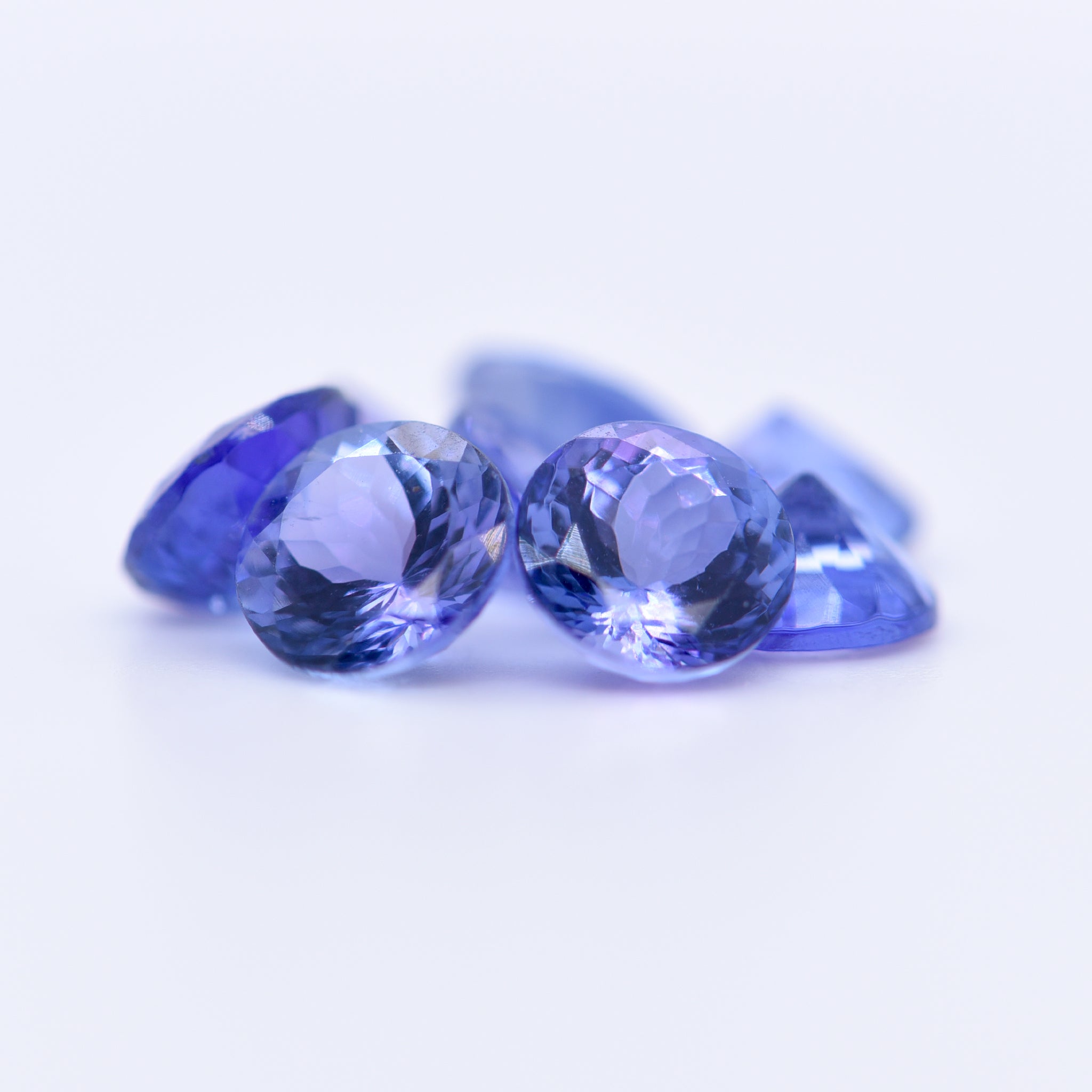 5.75mm Round Faceted Purple Tanzanite