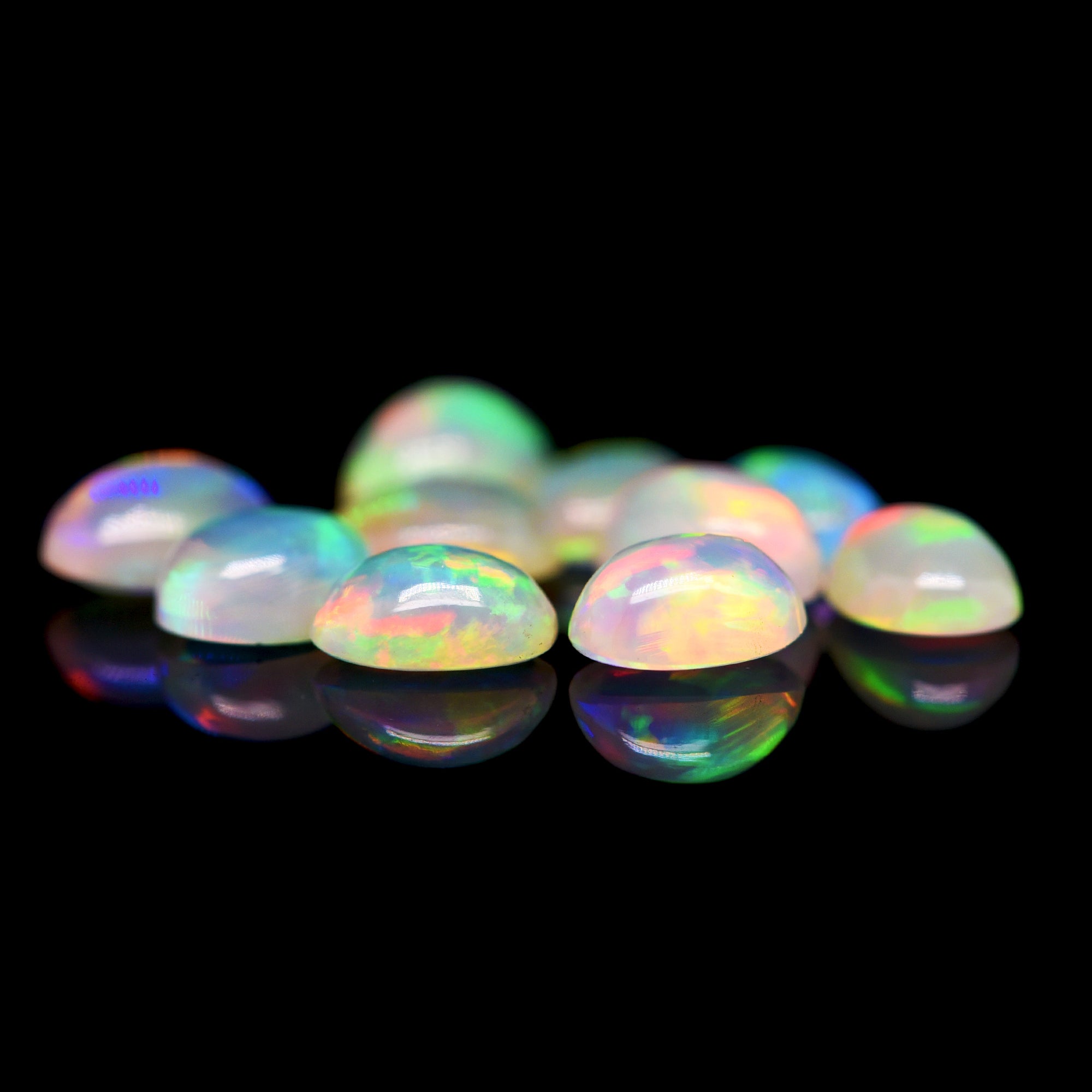 7x5 Oval Cabochon White Welo Opal