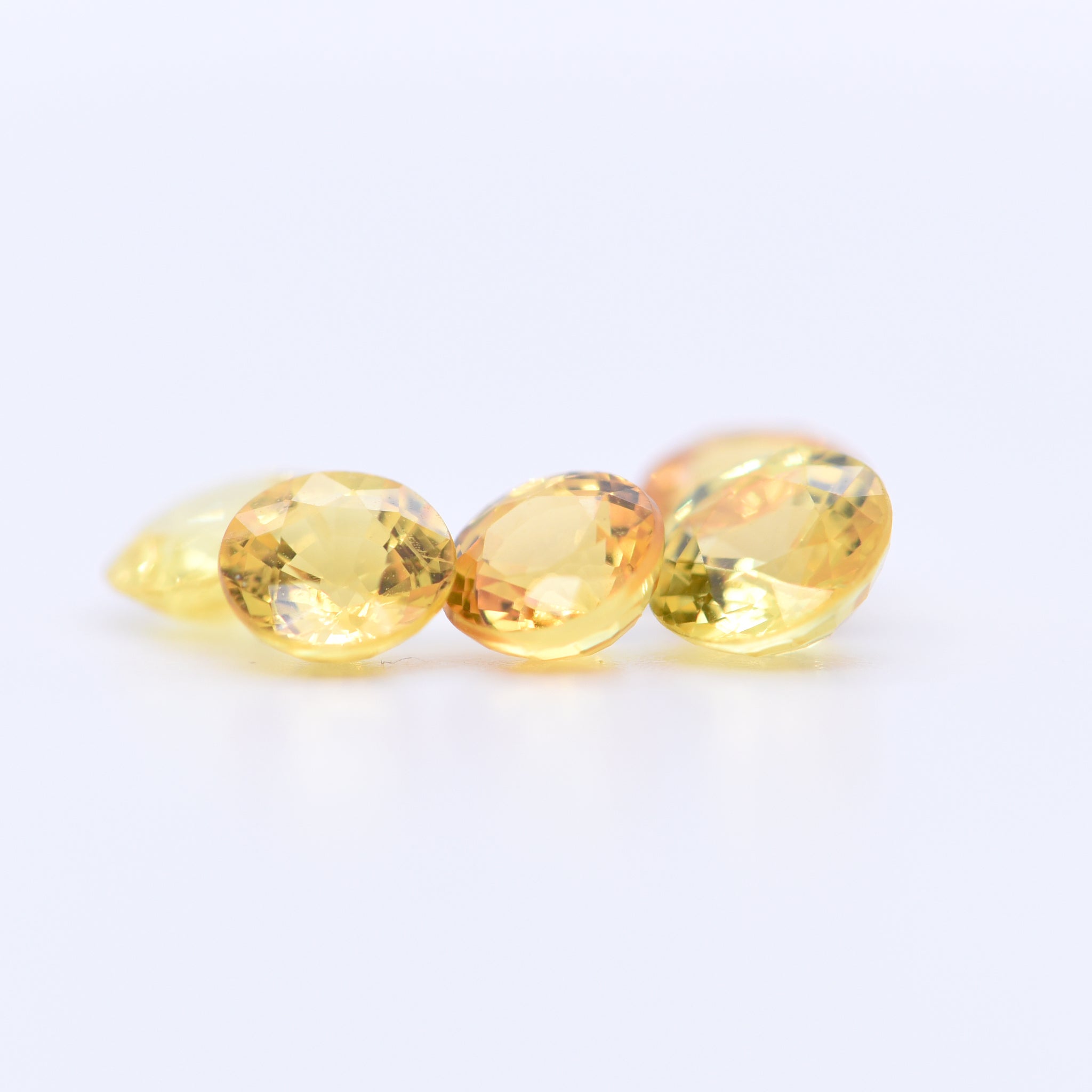 5mm Round Faceted Yellow Sapphires